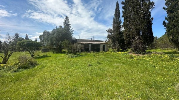 pentavano in vendita ad Assemini