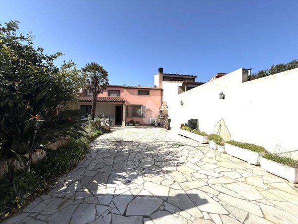 appartamento in vendita ad Assemini