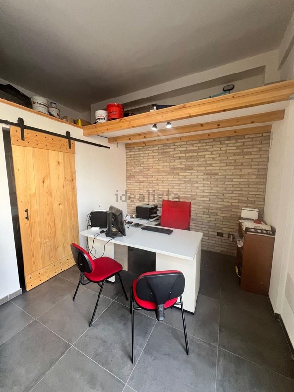 ufficio in vendita ad Assemini