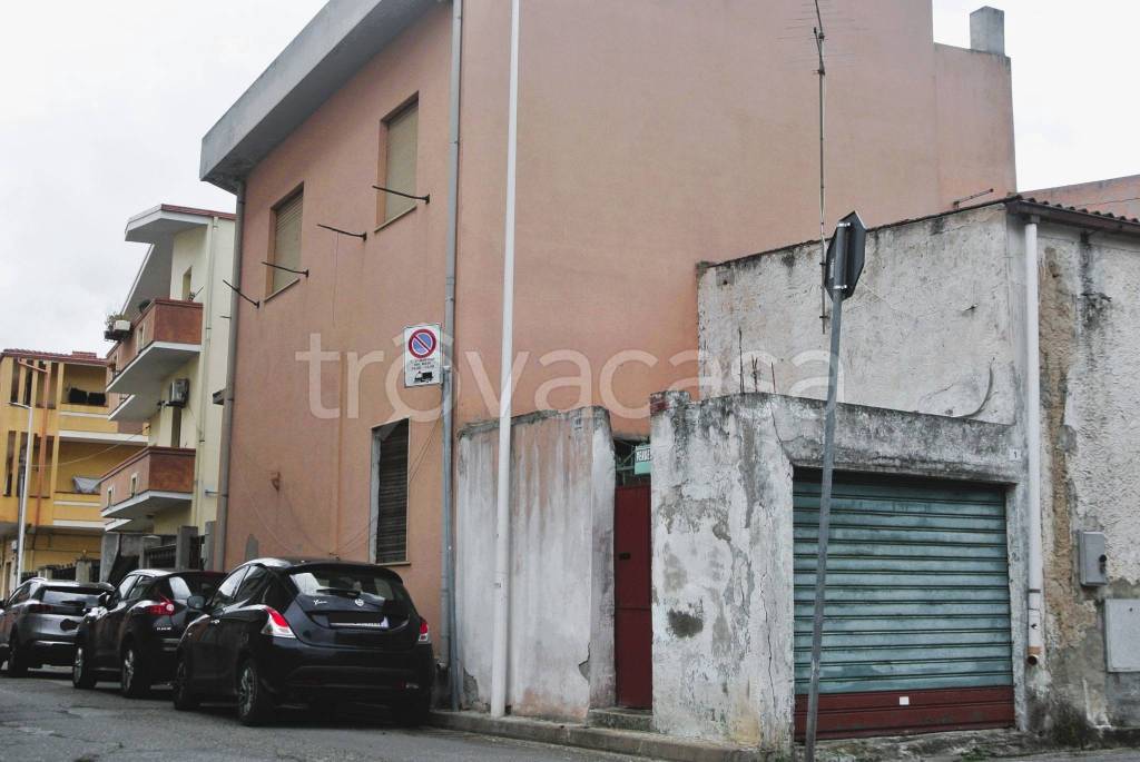 appartamento in vendita ad Assemini