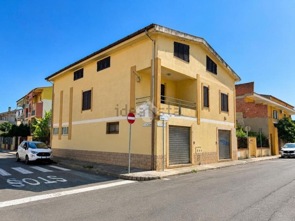 appartamento in vendita ad Assemini