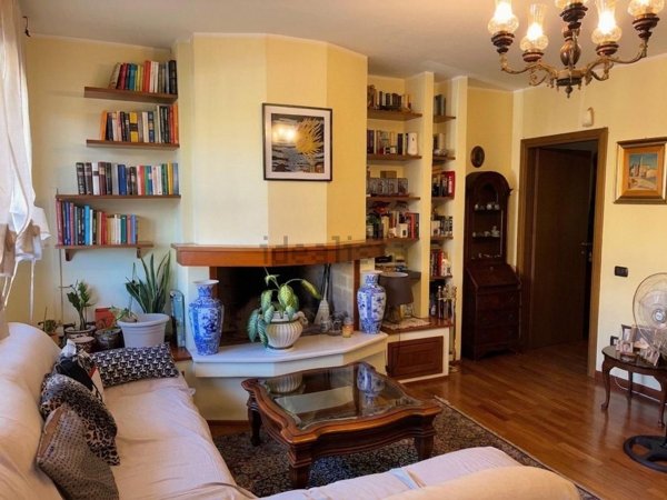 casa indipendente in vendita ad Assemini in zona Sant'Andrea