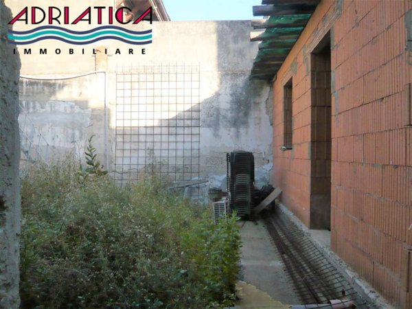 casa indipendente in vendita a Cagliari in zona Pirri