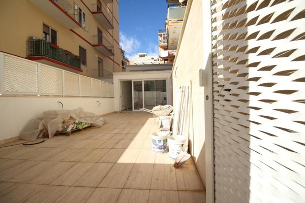 appartamento in vendita a Cagliari in zona Bonaria