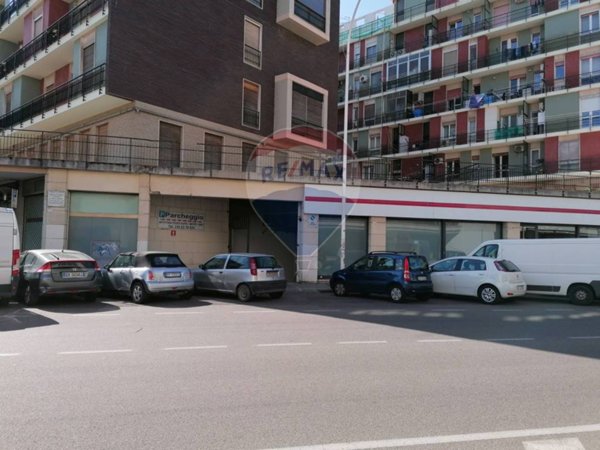 locale di sgombero in vendita a Cagliari