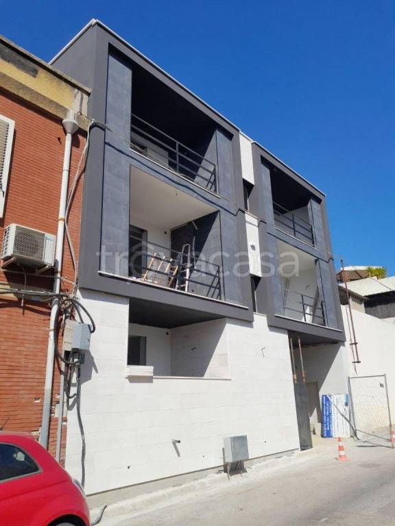 appartamento in vendita a Cagliari in zona Pirri
