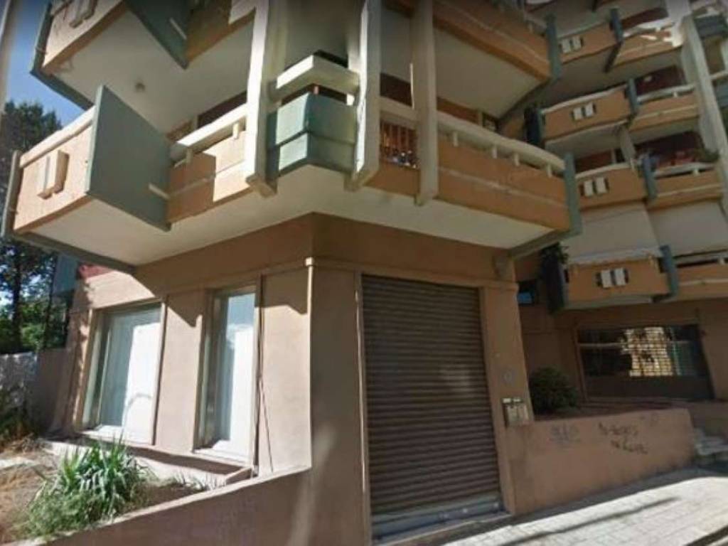 ufficio in vendita a Cagliari in zona Is Mirrionis/San Michele