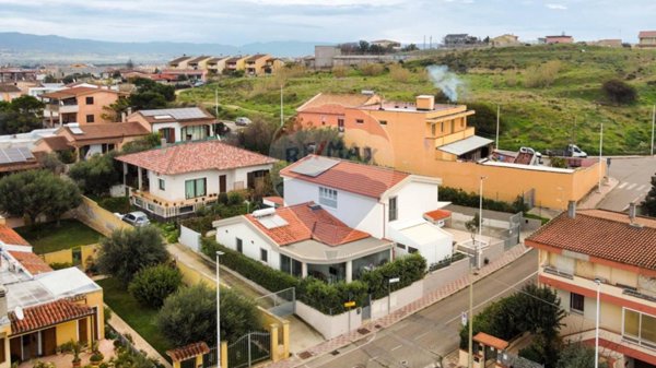 casa indipendente in vendita a Cagliari in zona Barracca Manna
