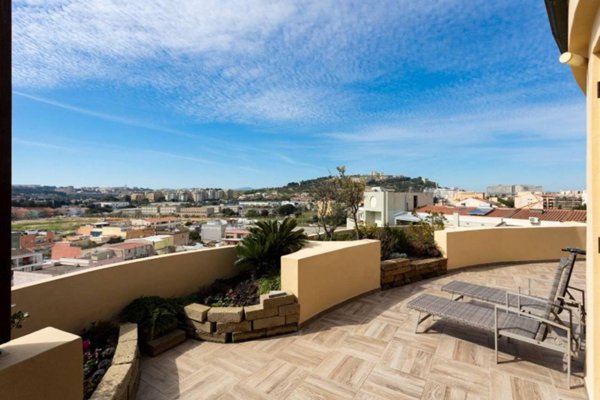 appartamento in vendita a Cagliari in zona Pirri