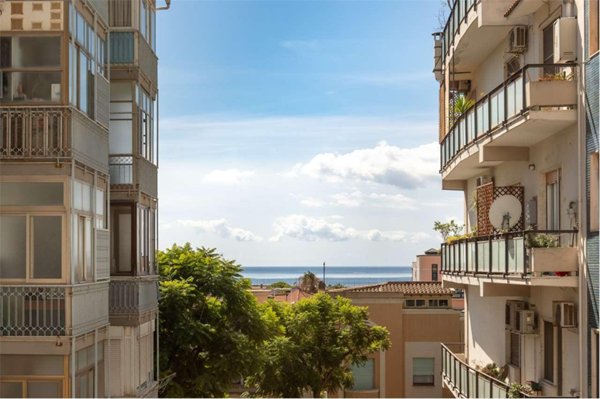appartamento in vendita a Cagliari in zona Monte Urpinu