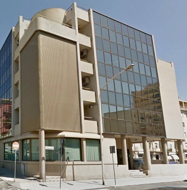 intera palazzina in vendita a Cagliari in zona Stampace/Punici