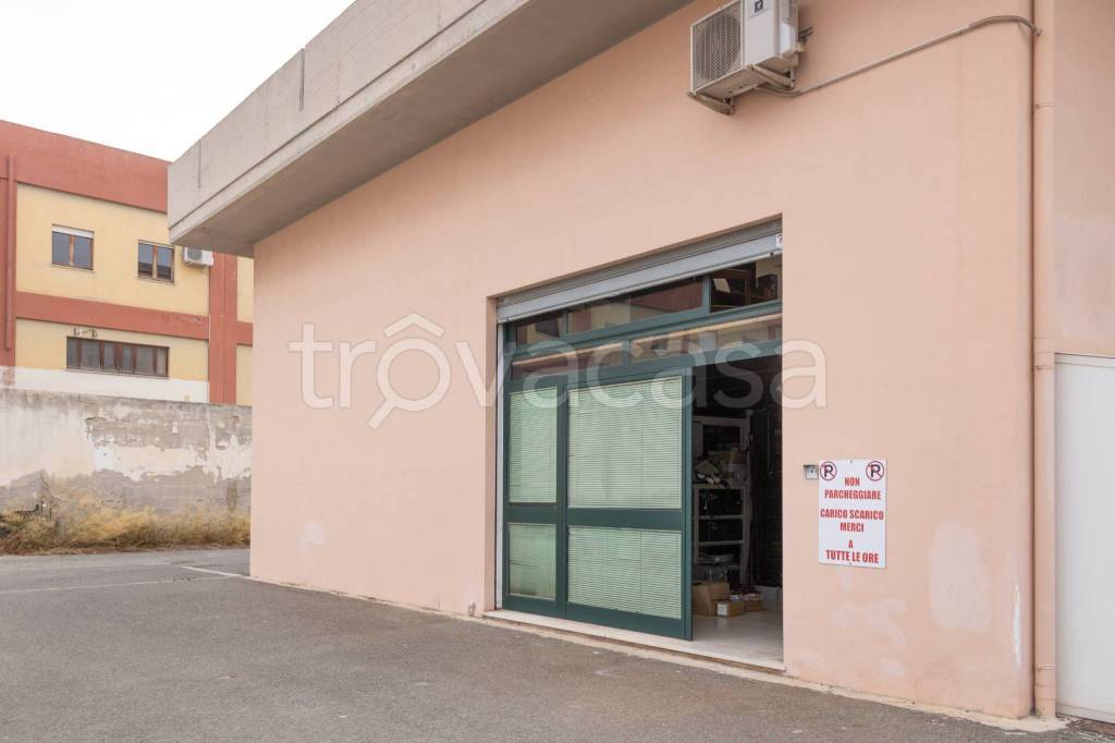 negozio in vendita a Cagliari