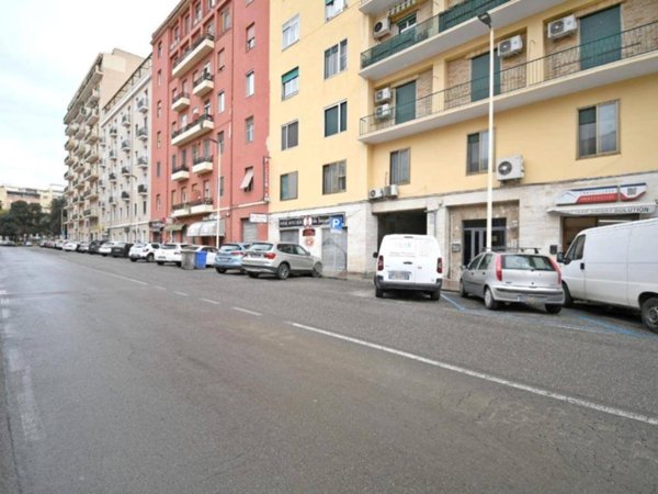 ufficio in vendita a Cagliari in zona San Benedetto