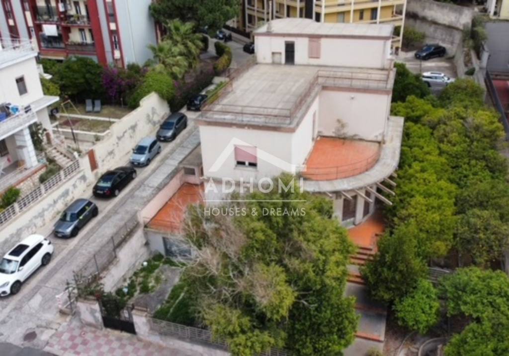 casa indipendente in vendita a Cagliari in zona Bonaria