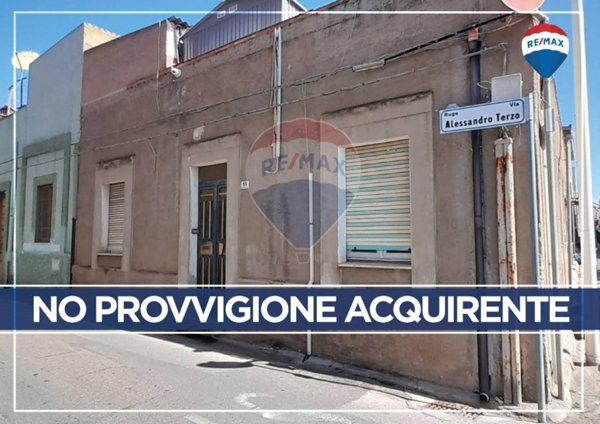 casa indipendente in vendita a Cagliari in zona Pirri