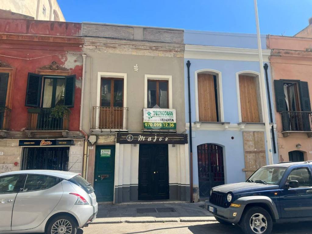 appartamento in vendita a Cagliari in zona Stampace/Punici