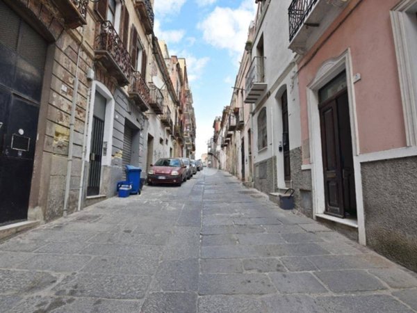 appartamento in vendita a Cagliari in zona Stampace/Punici