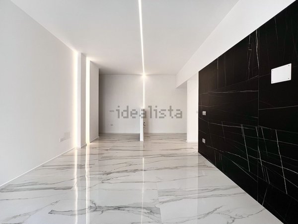 appartamento in vendita a Cagliari in zona Villanova