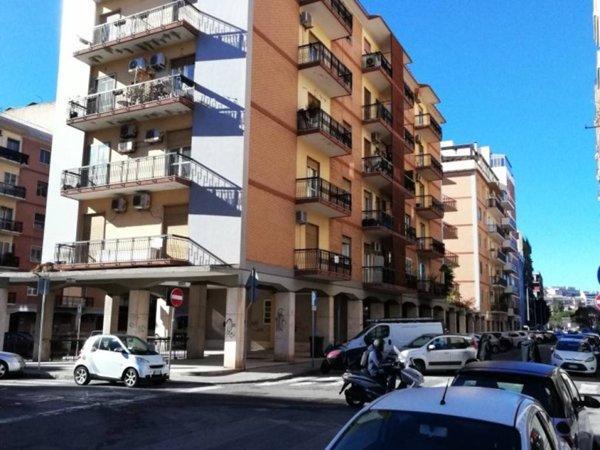 appartamento in vendita a Cagliari in zona Genneruxi