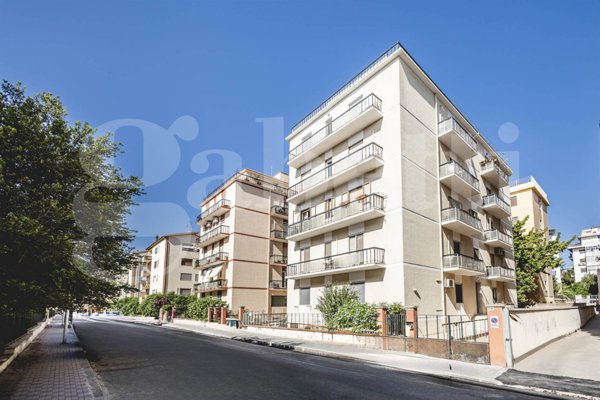 appartamento in vendita a Cagliari in zona Monte Urpinu