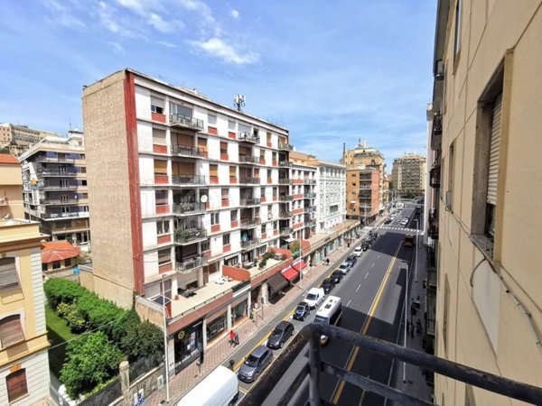 appartamento in vendita a Cagliari in zona Villanova