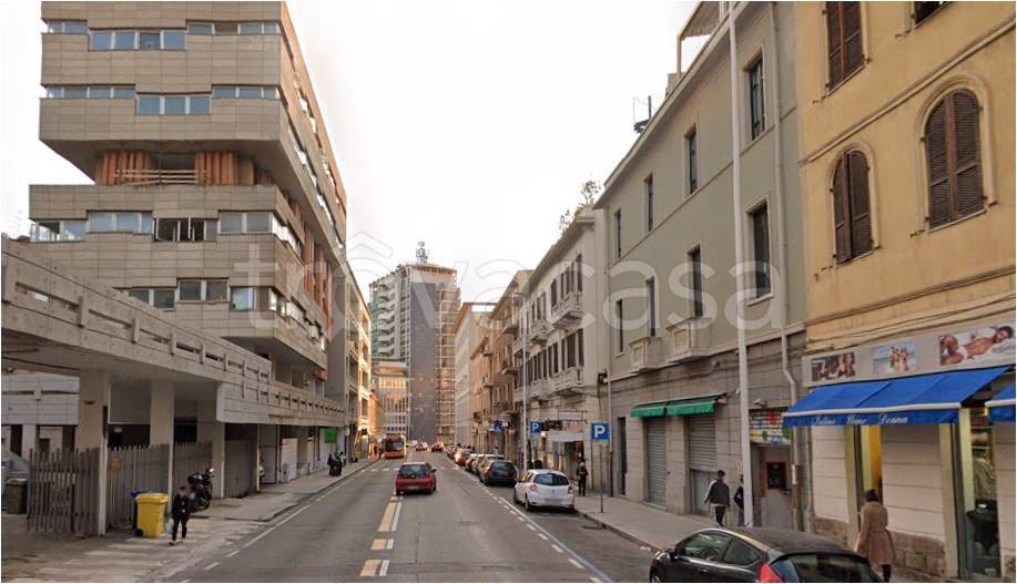 appartamento in vendita a Cagliari in zona Villanova