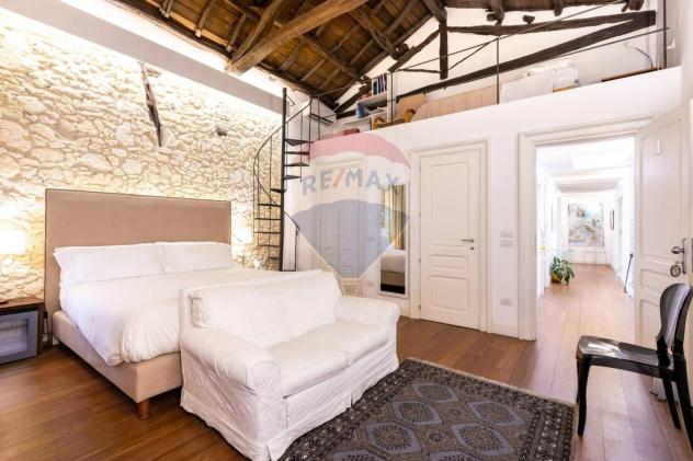 appartamento in vendita a Cagliari in zona Marina