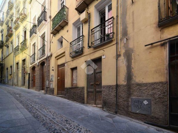 appartamento in vendita a Cagliari in zona Castello