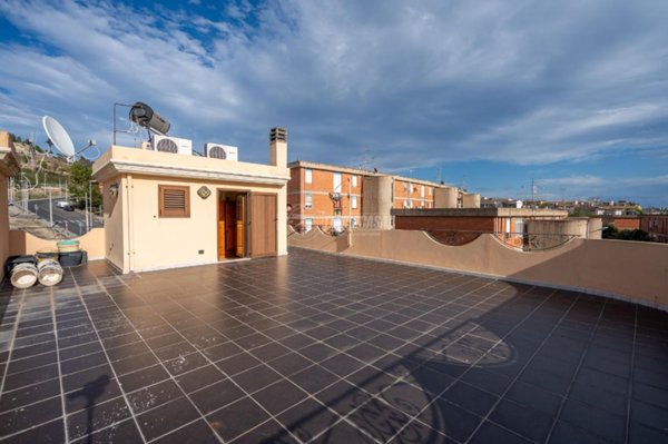 casa indipendente in vendita a Cagliari in zona San Benedetto