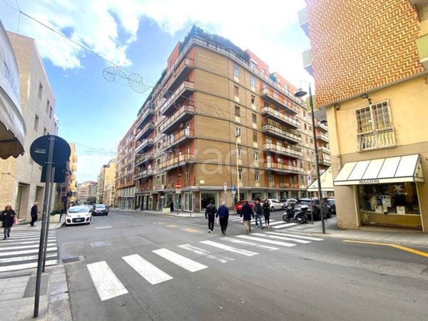 appartamento in vendita a Cagliari in zona Villanova