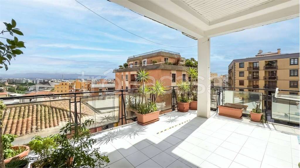 appartamento in vendita a Cagliari in zona La Vega