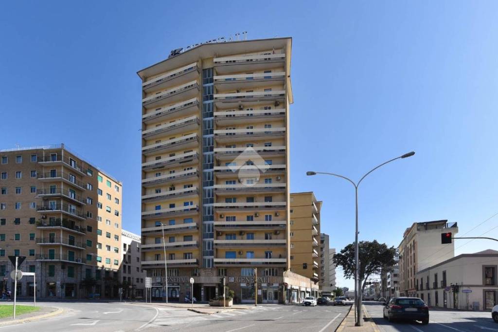 appartamento in vendita a Cagliari in zona Bonaria