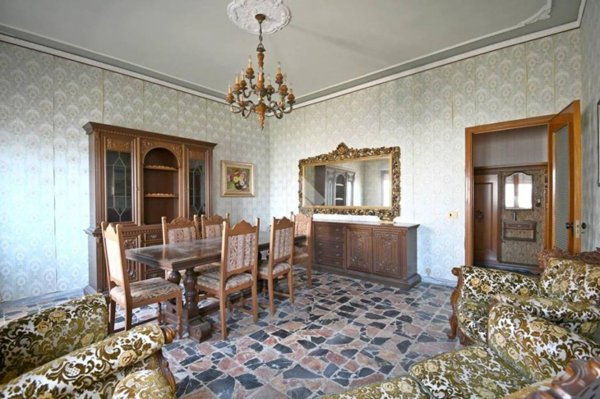 appartamento in vendita a Cagliari in zona Pirri
