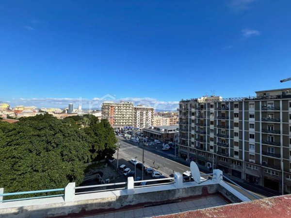 appartamento in vendita a Cagliari in zona Villanova