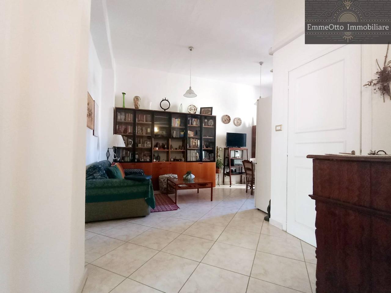 appartamento in vendita a Cagliari in zona Villanova