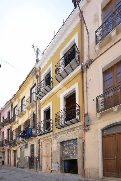 appartamento in vendita a Cagliari in zona Stampace/Punici