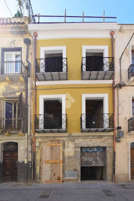 appartamento in vendita a Cagliari in zona Stampace/Punici