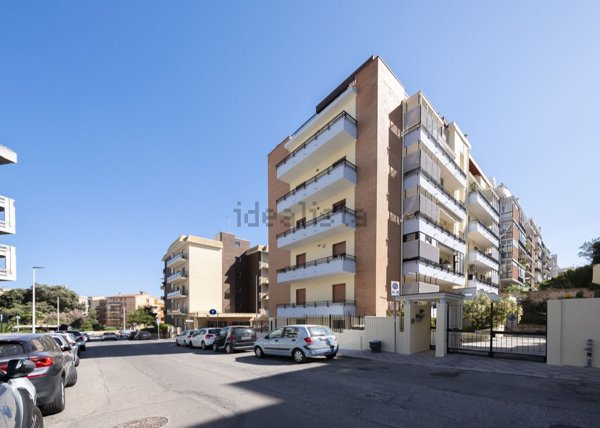 appartamento in vendita a Cagliari in zona Monte Urpinu