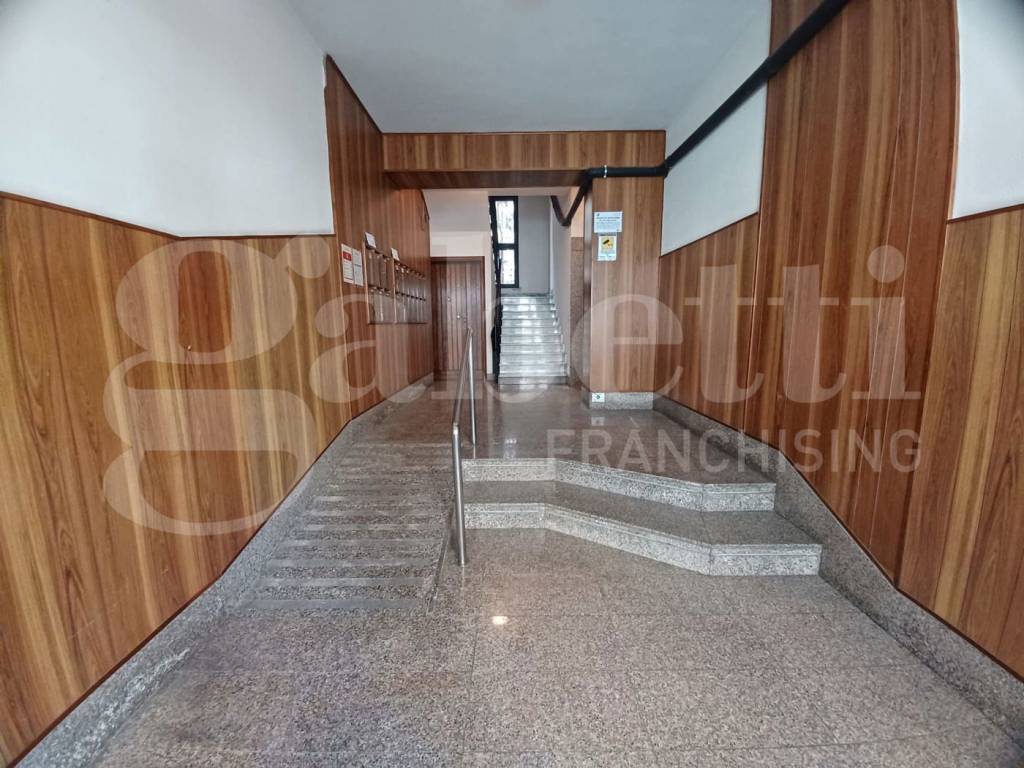 appartamento in vendita a Cagliari in zona Villanova