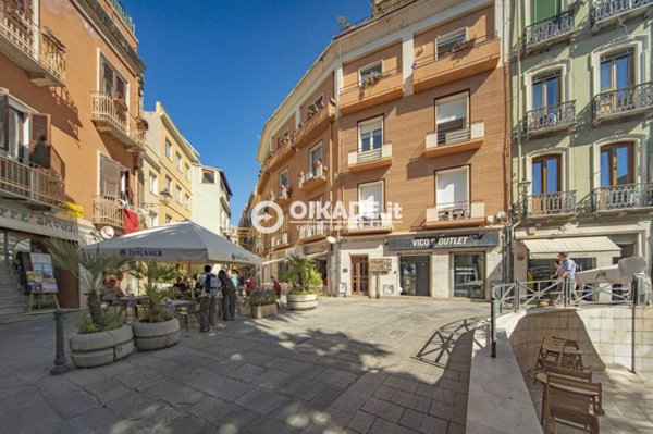 bivano in vendita a Cagliari in zona Marina