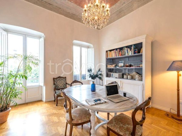 appartamento in vendita a Cagliari in zona Marina