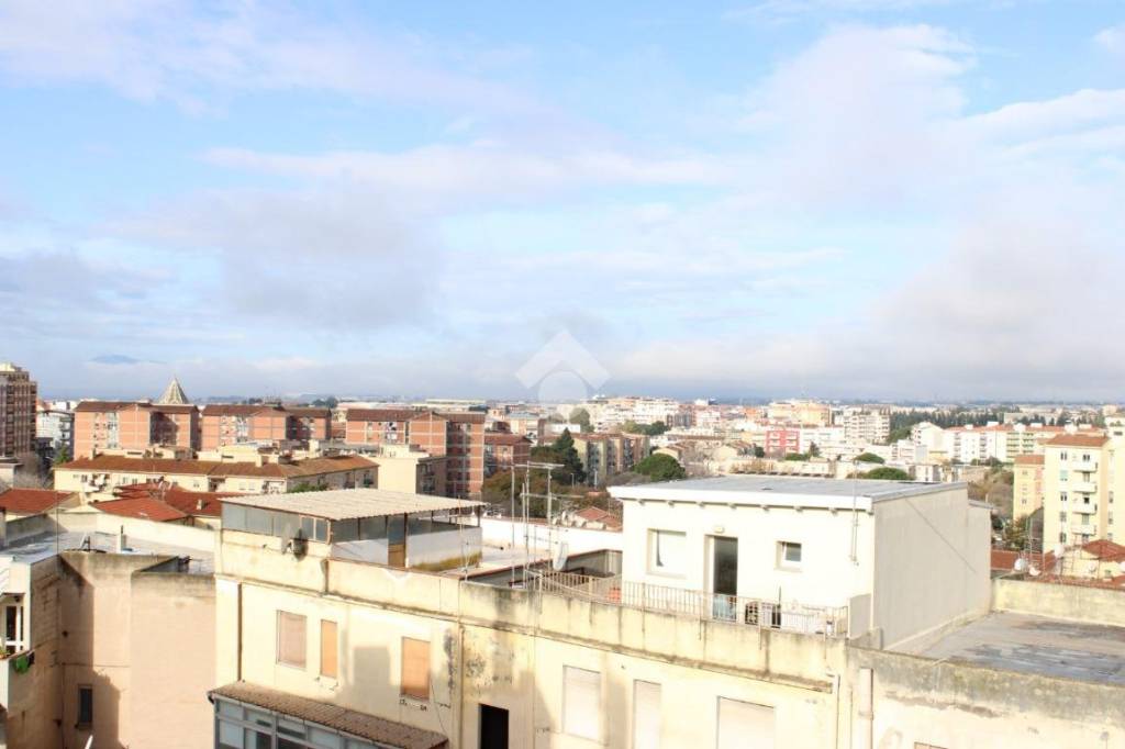 appartamento in vendita a Cagliari in zona Is Mirrionis/San Michele