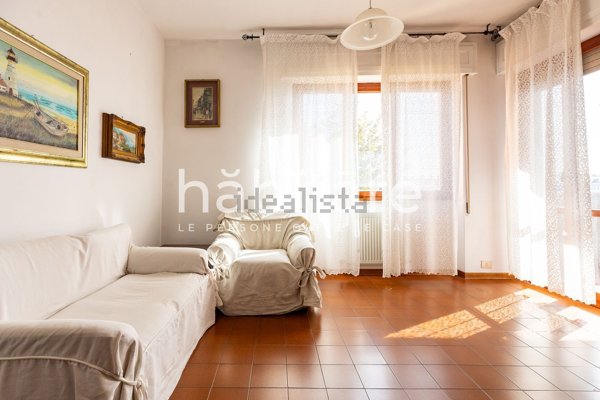 appartamento in vendita a Cagliari in zona Pirri