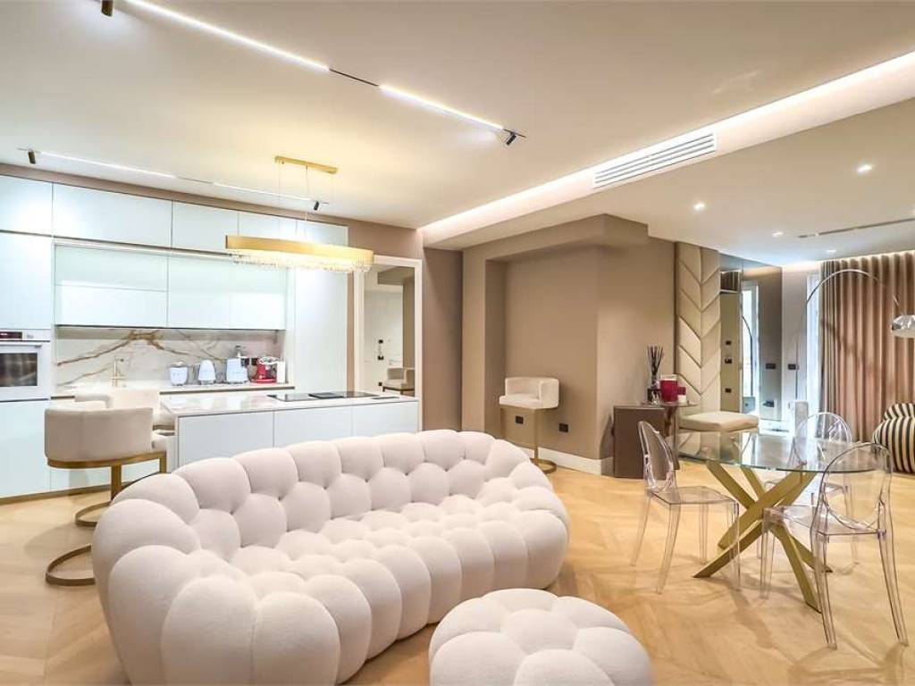 appartamento in vendita a Cagliari in zona Villanova