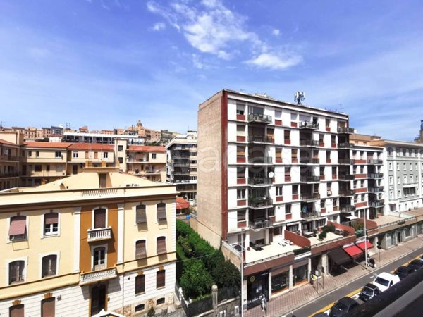 appartamento in vendita a Cagliari in zona Villanova