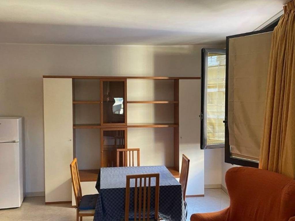 appartamento in vendita a Cagliari in zona Pirri