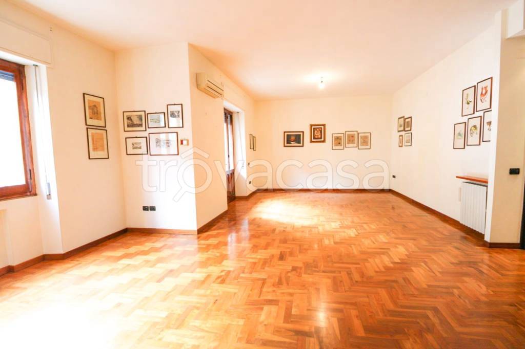 appartamento in vendita a Cagliari in zona Stampace/Punici