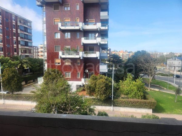 appartamento in vendita a Cagliari in zona Genneruxi