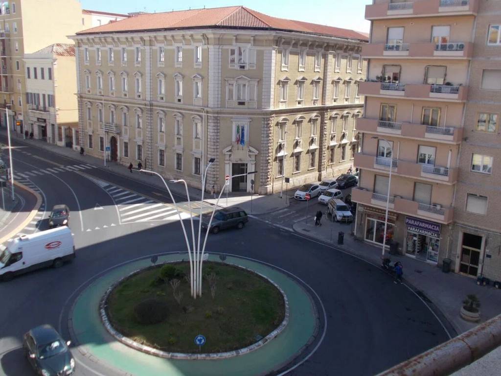 appartamento in vendita a Cagliari in zona Marina