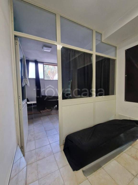 appartamento in vendita a Cagliari in zona Genneruxi